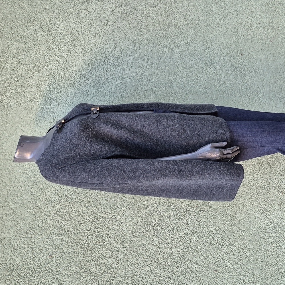 Moda Gray Women's Cardigan poncho cape with Buckle Detail - Picture 9 of 11